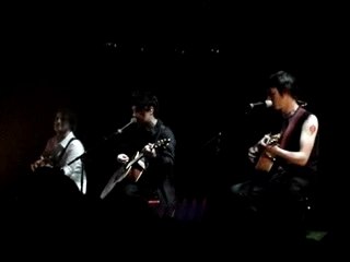 Alice & June Tour - justine