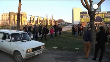 Ukrainian soldier 'killed' at Crimea military base