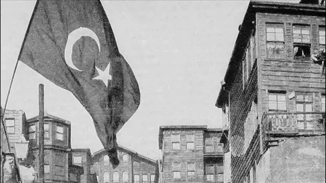 Vatana Kurban Olsun Diye..!  Analar ve Kınalı Kuzular (Osmanlı Türküleri) | www.AkademiDergisi.com