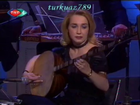 İpek DERELİ AKÇAY (Tanbur)-Muhayyerkürdî Makamına Geçiş Taksimi