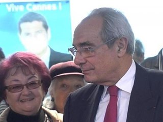 Bernard Debré "outré" par la sanction de l'Ordre des médecins - 19/03