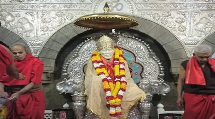 Om Namo Sainathaya Namaha  Suresh Wadkar[240P]