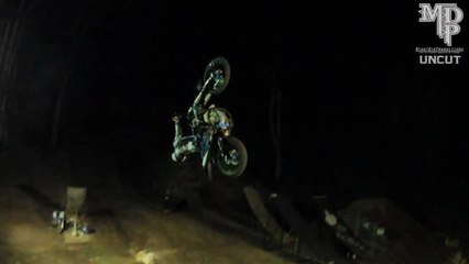 Backflip FMX d'un paraplégique