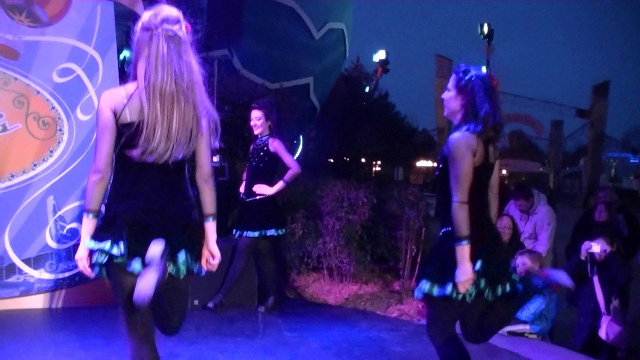 DISNEY VILLAGE ST PATRICK 00005