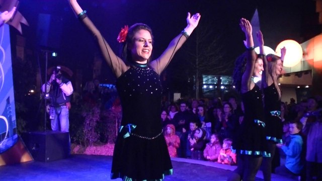 DISNEY VILLAGE ST PATRICK 00013