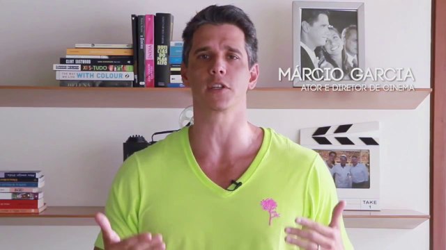 Márcio Garcia deseja muita saúde, paz e muito amor a Aécio Neves em seu aniversário