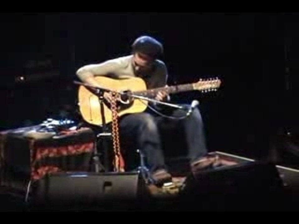 John Butler trio - Ocean live at Enmore