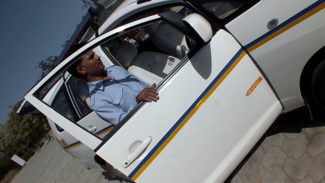 Call 9811857779 Hire Taxi Innova Car Haridwar Rishikesh Mussorie Nainital Corbett Tour