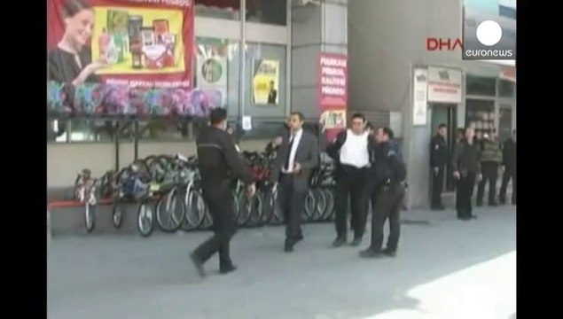 Turkey: office worker kills six staff, then shoots himself