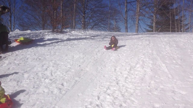 Luge Amandine saut sans les mains