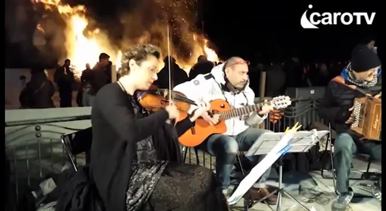 Icaro Tv. La fogheraccia a Riccione