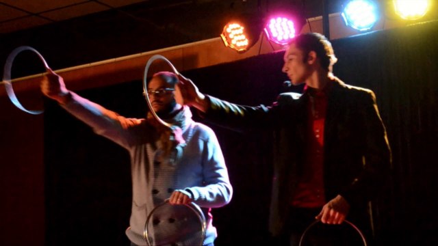 Teaser spectacle de magie cabaret | Alex le Magicien (Magicien 91 essonne)