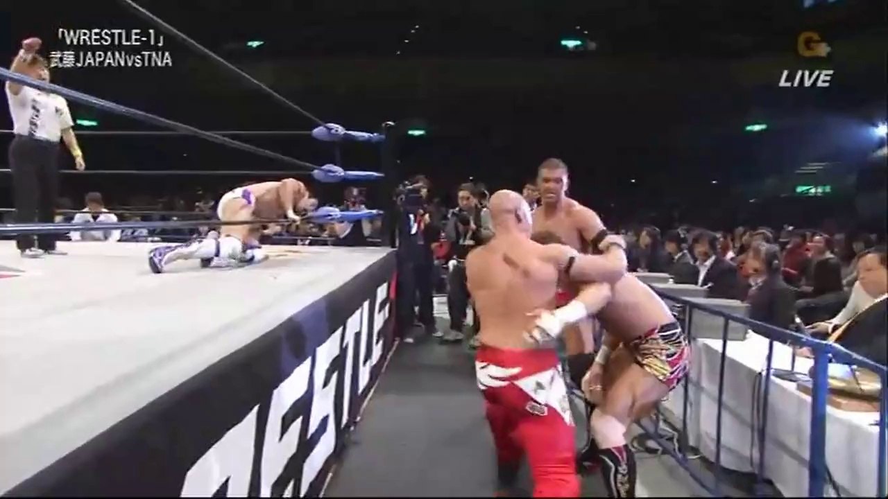 Bad Influence (Christopher Daniels & Kazarian) vs. Junior Stars (Koji Kanemoto & Minoru Tanaka) (Wrestle-1)