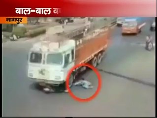 Kis Tarah Allah Bachata Hai Insaan Ko