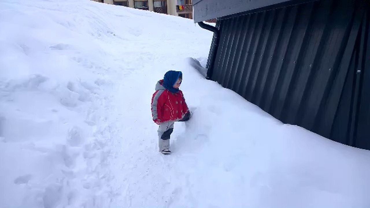 Clément dans la neige