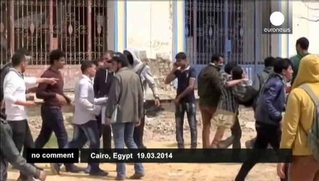 Protesters clash with police in Egypt