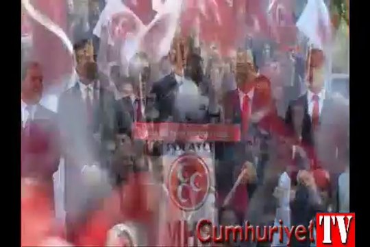 Kılıçdaroğlu'nun 'Bozkurt' işareti yapmasına Bahçeli'den sert sözler