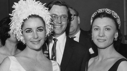 Vintage VF - Hollywood Style Star: Elizabeth Taylor