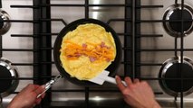 Epicurious Essentials: Cooking How-Tos - How to Make an Omelet