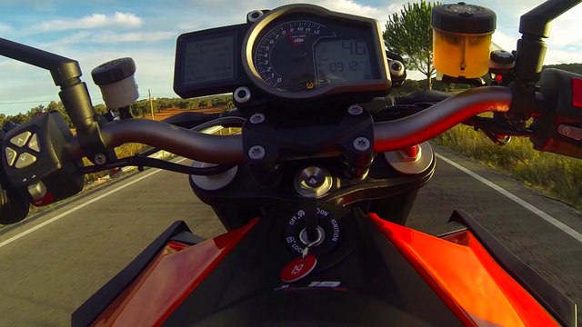 KTM 1290 SUPERDUKE Review