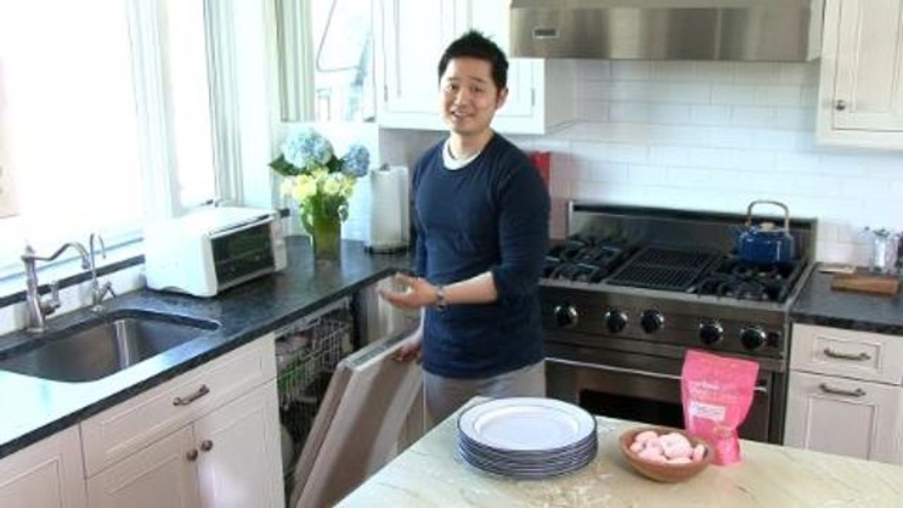 Celebrity Cooks - Green Kitchen: Dishwashing Tips