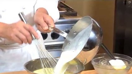 Around the World in 80 Dishes - How to Make Australian Pavlova, Part 2