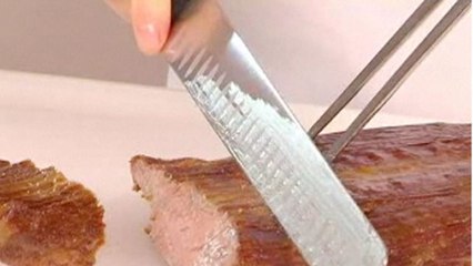 Epicurious Essentials: Cooking How-Tos - How to Slice Flank Steak