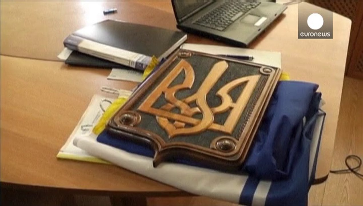 Les forces pro-russes de Crimée encerclent la marine ukrainienne à Sébastopol