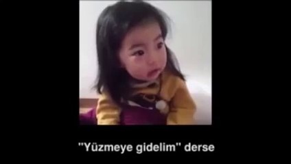 Koreli Annenin Kızını Yabancılara Karşı Eğitmesi (Altyazılı)