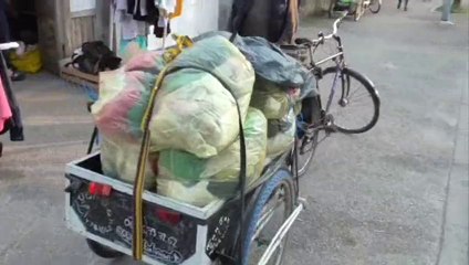 Recyclage des vêtements usés à Savoie Récup !