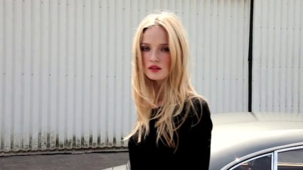 Sophie Vlaming for Hallhuber Ad campaign (Fall-Winter 2012) Making of video