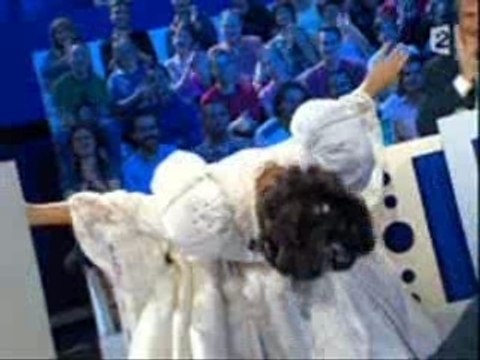 Florence Foresti - Isabelle Adjani