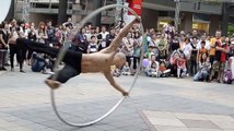 Amazing Cyr Wheel Performance in the street of Taïwan