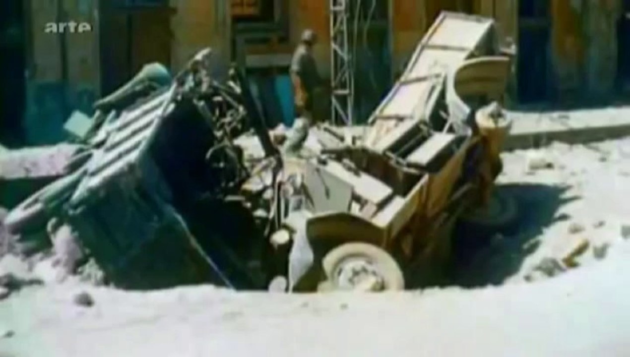 Le fascisme italien en couleurs - 2-2 Mussolini au pouvoir (2-2)