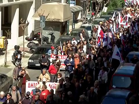 Пенсионеры в Греции вышли с протестом