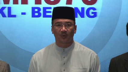 Malaysian authorities warn jet search a 'long haul'