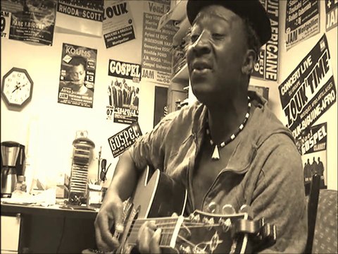 Oncle Martin Koums ,time after time LOL