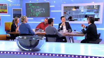 Download Video: La blague interminable de David Pujadas dans 