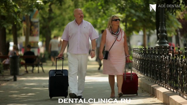 European Clinic of Aesthetic Dentistry in Budapest Имплантация протезирование пластическая хирургия ортодонтия пародонтоз экспересс терапия лечебный туризм путешествия т-спа релаксация