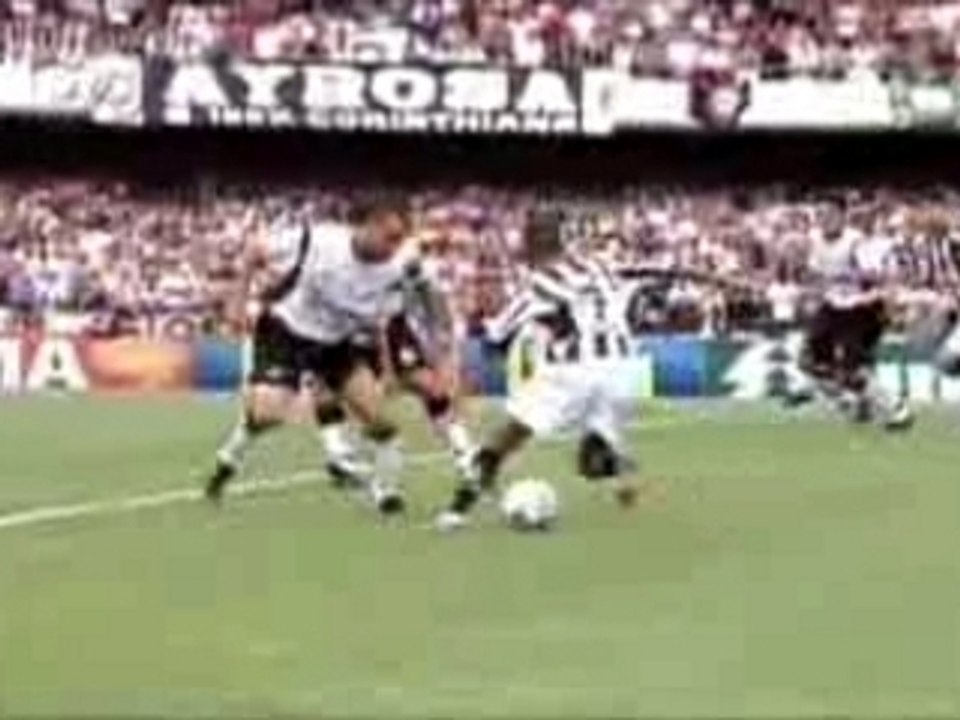 football skill - robinho vs corinthians