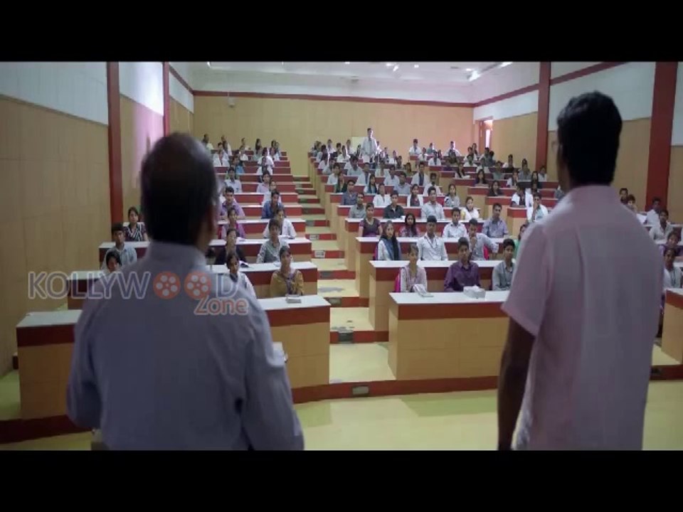 Naan Sigappu Manithan Trailer