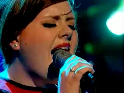 Adele - Hometown Glory // Later Live... With Jools Holland BBC 2 (April 1st, 2008)