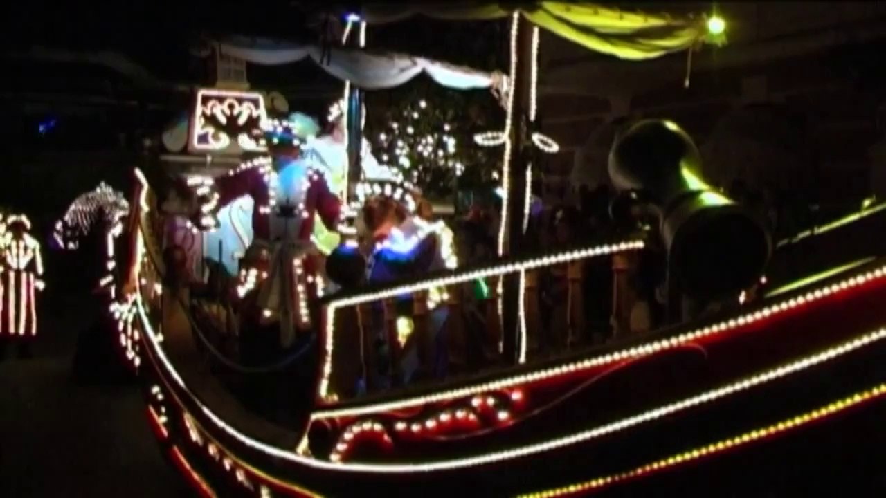 Phantasialand  Miracle Of Lights 2005 Light Parade