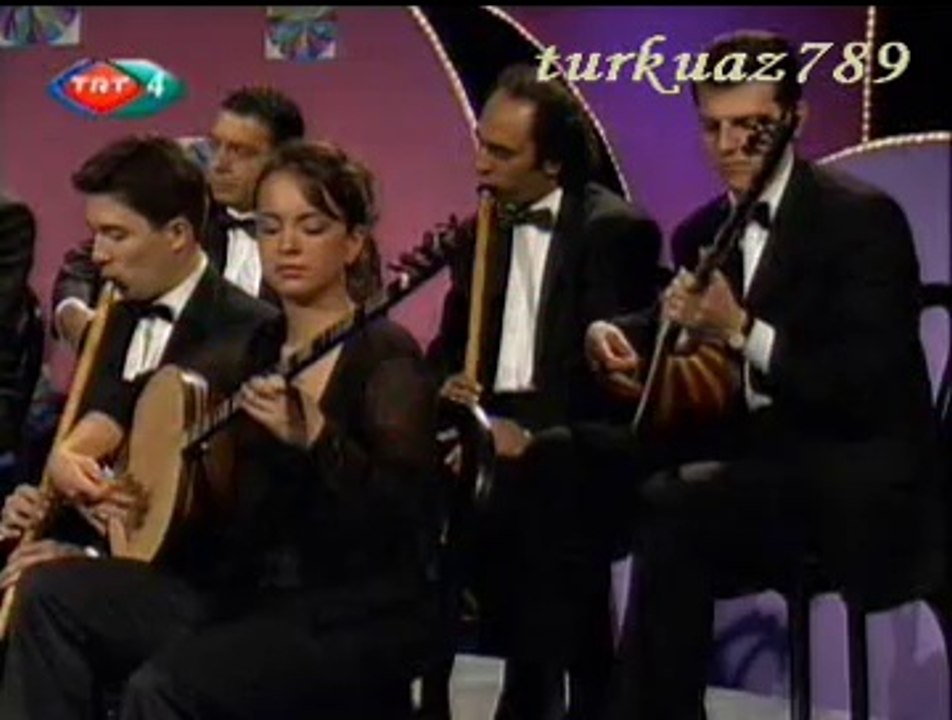 Kadri ŞARMAN-Hicaz Peşrev*Anladım Sevmeyeceksin Beni Sen Nazlı Çiçek*