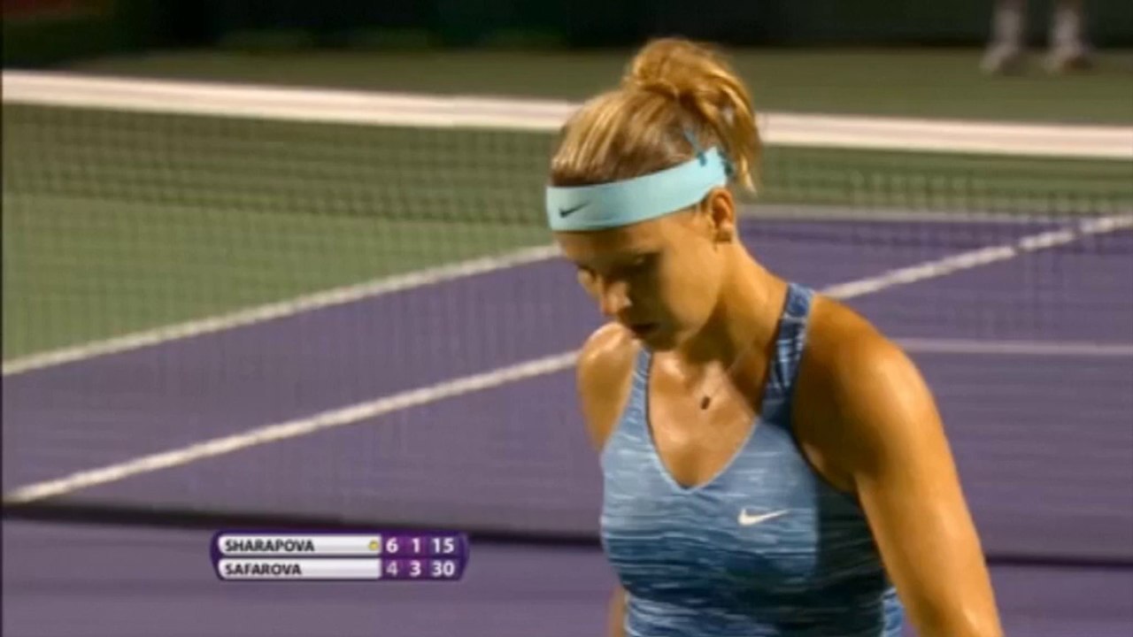 Miami: sharapovas harter kampf in drei sätzen