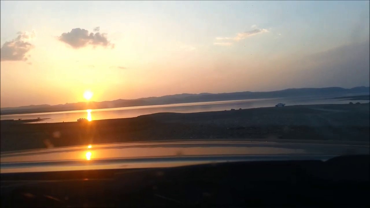 Ride and Touch down to lake waters beyond Mirpur AK 720P