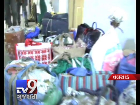 13 women arrested in liquor peddling , Valsad - Tv9 Gujarati