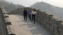 Obama visits Great Wall