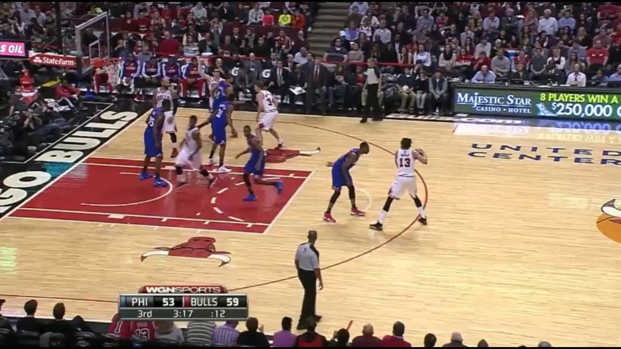 Joakim Noah 20 points 4 passes 3 contres