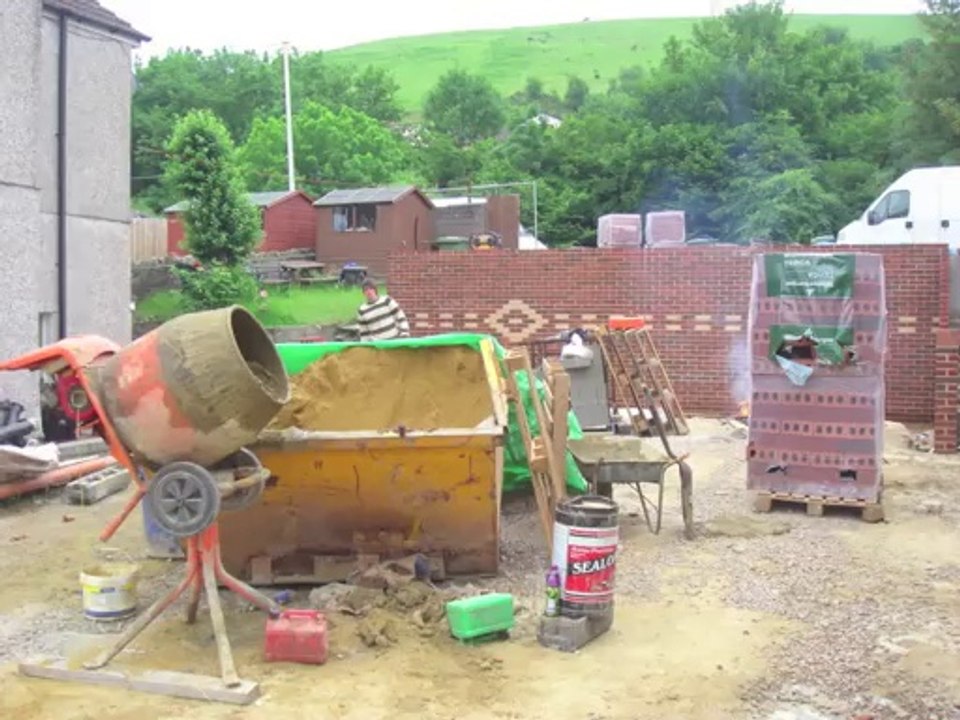 THE BUILDER AT COEDCAE ROAD ABERTRIDWR CAERPHILLY CF83 4EH